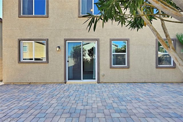 2664 Crystal Quartz Street, Las Vegas, NV 89146