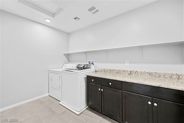 2664 Crystal Quartz Street, Las Vegas, NV 89146