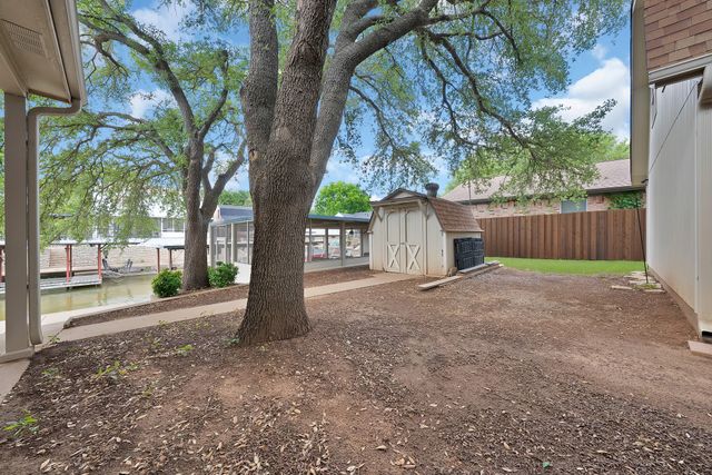 4514 Robin Court, Granbury, TX 76049
