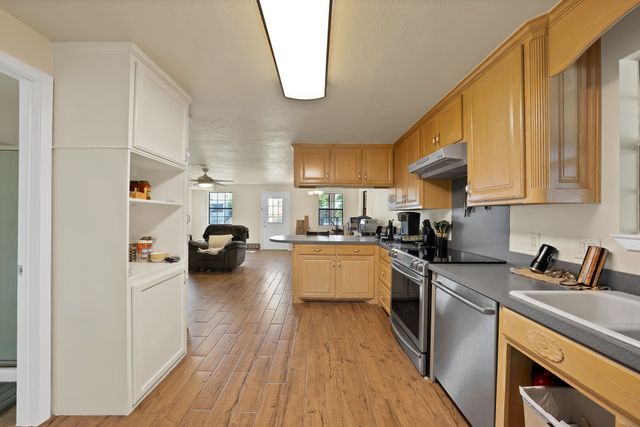 4514 Robin Court, Granbury, TX 76049