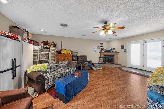 1286 Us-69 S, Mcalester, OK 74501