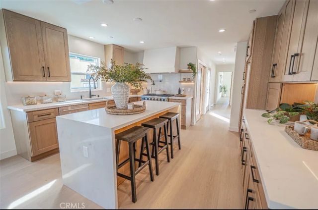 109 S Dunning, Ventura, CA 93003