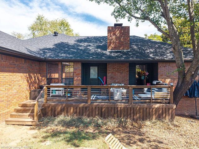 1327 Springdale Drive, Alma, AR 72921