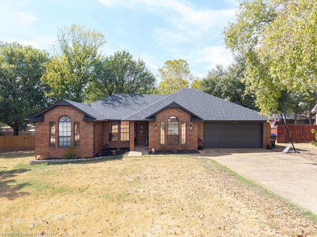 1327 Springdale Drive, Alma, AR 72921