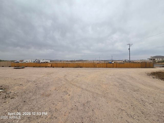 6115 S 351st Avenue, Tonopah, AZ 85354