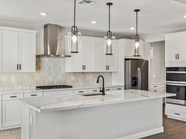 15933 W EL CORTEZ Place, Surprise, AZ 85387