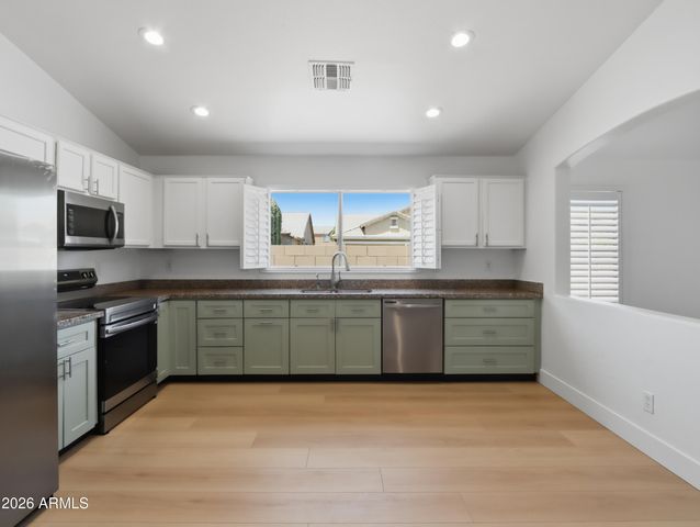 10442 W TORONTO Way, Tolleson, AZ 85353