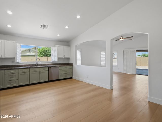 10442 W TORONTO Way, Tolleson, AZ 85353