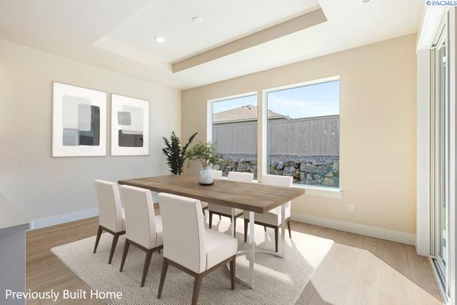 5701 Flathead Ave, Pasco, WA 99301