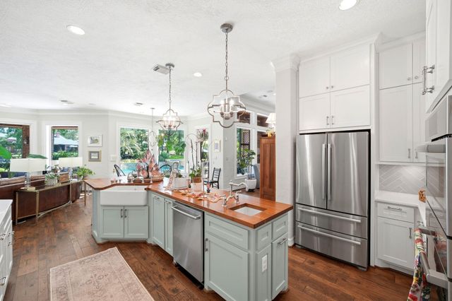 3097 Bentwater Drive, Montgomery, TX 77356
