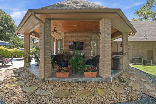 3097 Bentwater Drive, Montgomery, TX 77356