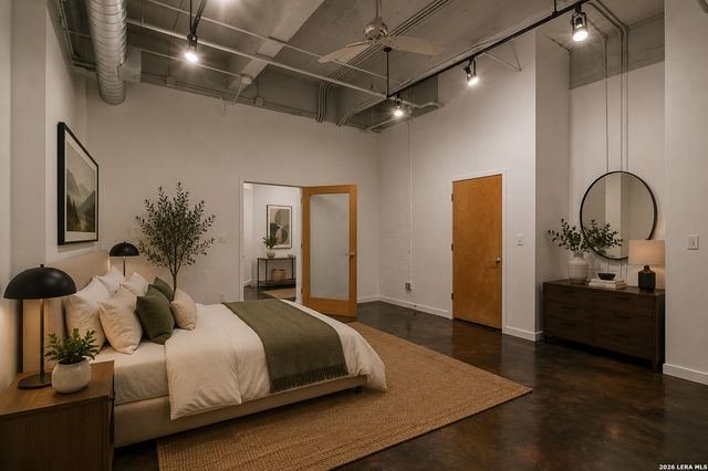 1339 S Flores St Ste 203, San Antonio, TX 78204