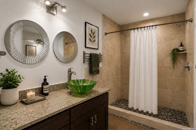 1339 S Flores St Ste 203, San Antonio, TX 78204