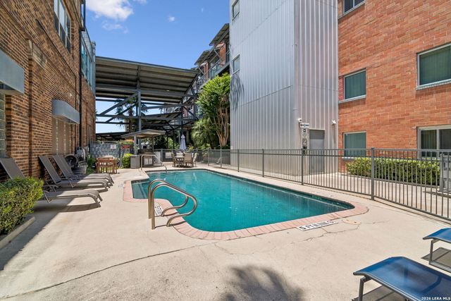 1339 S Flores St Ste 203, San Antonio, TX 78204