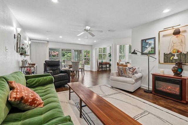 729 Turtle Cove Boulevard, Rockwall, TX 75087