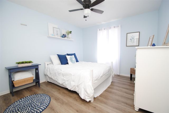 59 Paradise Loop, Point Blank, TX 77364