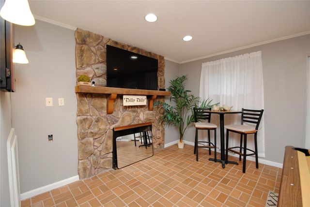 59 Paradise Loop, Point Blank, TX 77364