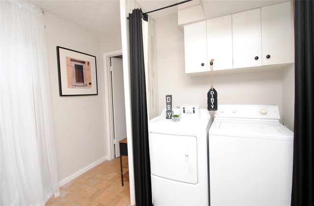 59 Paradise Loop, Point Blank, TX 77364