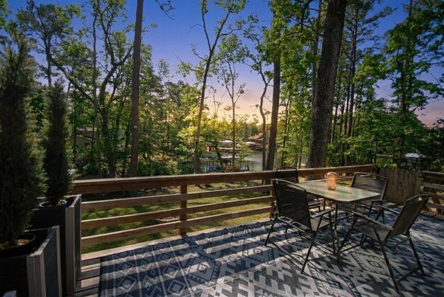 59 Paradise Loop, Point Blank, TX 77364