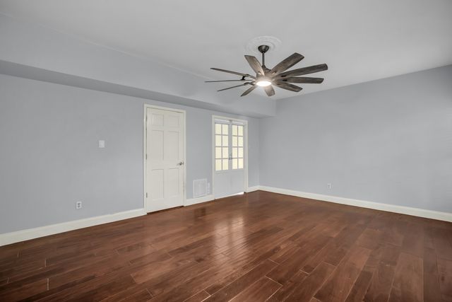 1002 Nottingham Drive, Carrollton, TX 75007