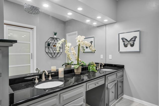 1002 Nottingham Drive, Carrollton, TX 75007