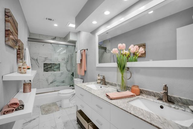 1002 Nottingham Drive, Carrollton, TX 75007