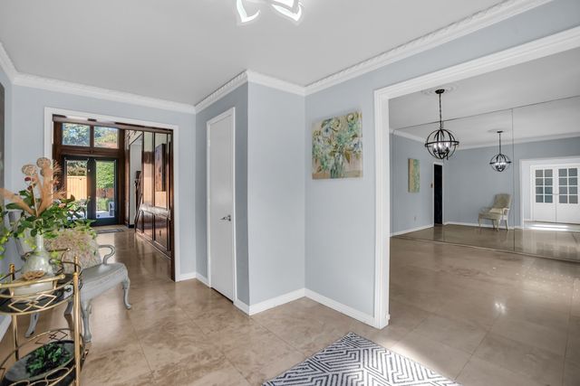 1002 Nottingham Drive, Carrollton, TX 75007