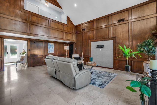 1002 Nottingham Drive, Carrollton, TX 75007