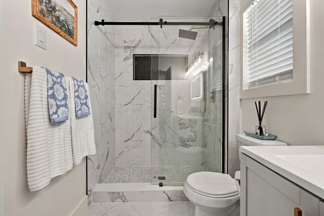 2205 Sierra Drive, Grapevine, TX 76051