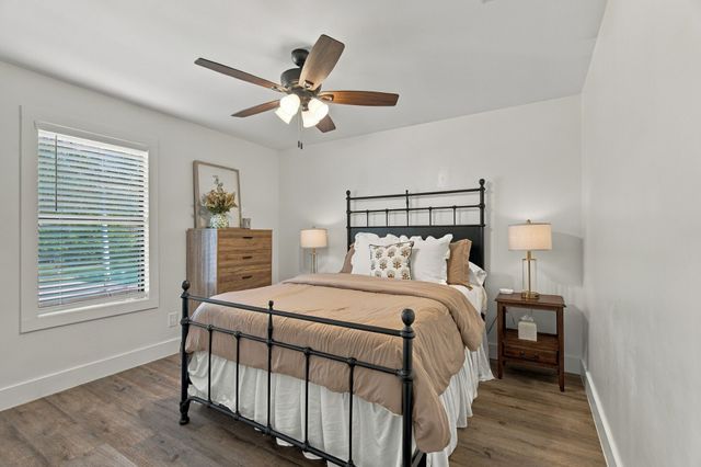 2205 Sierra Drive, Grapevine, TX 76051