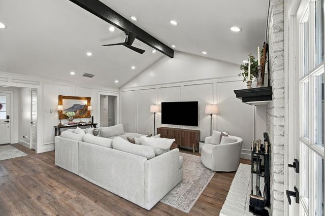 2205 Sierra Drive, Grapevine, TX 76051
