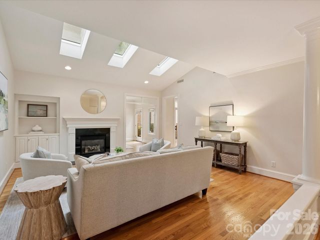 8929 Challis Hill Lane, Charlotte, NC 28226