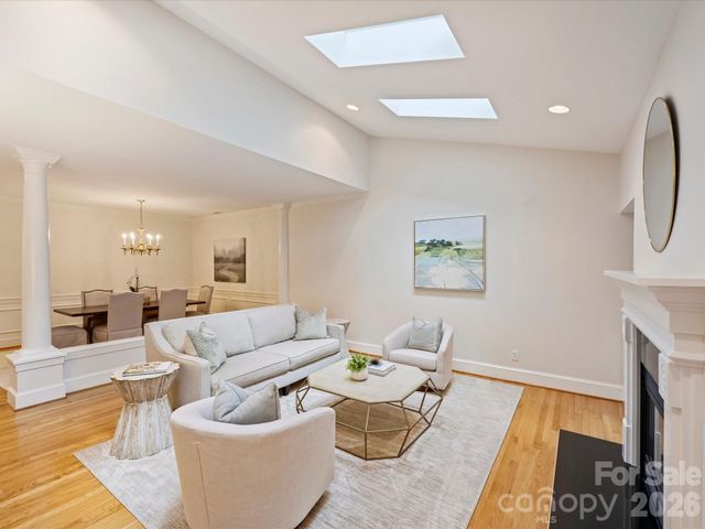 8929 Challis Hill Lane, Charlotte, NC 28226