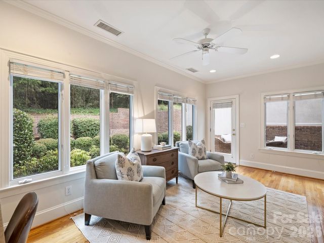 8929 Challis Hill Lane, Charlotte, NC 28226