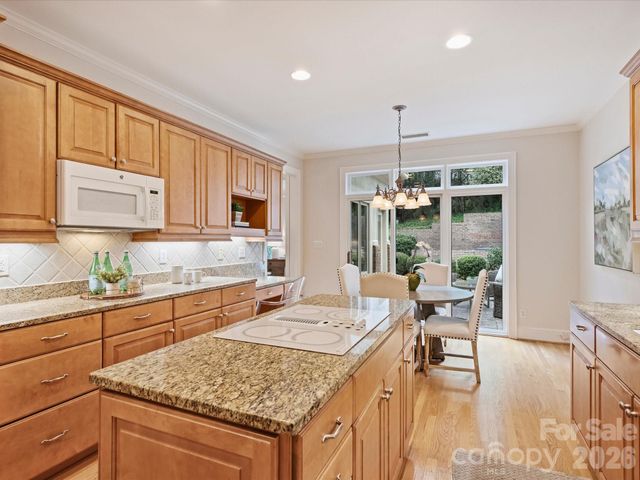 8929 Challis Hill Lane, Charlotte, NC 28226