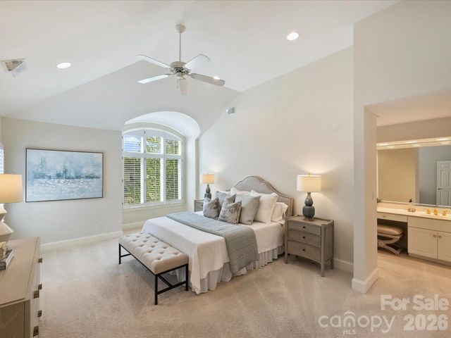 8929 Challis Hill Lane, Charlotte, NC 28226