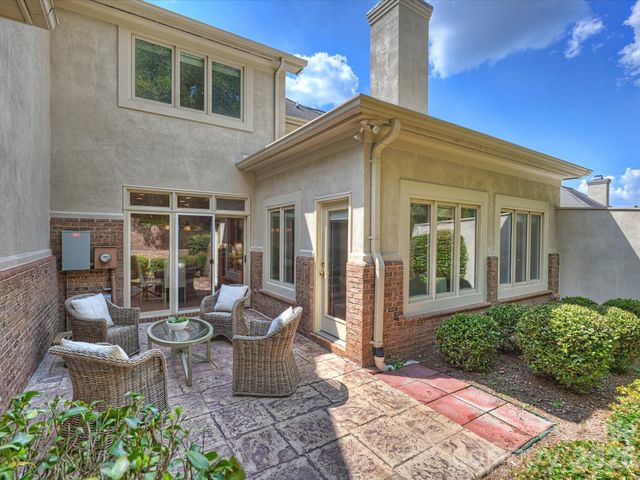 8929 Challis Hill Lane, Charlotte, NC 28226