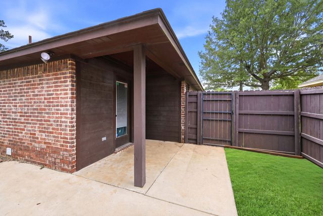 605 Penny Lane, Lindale, TX 75771
