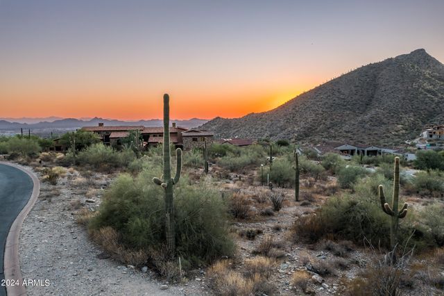 21524 N 110TH Place 1827, Scottsdale, AZ 85255