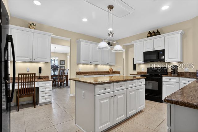 6 Raven Glass Ln, Bluffton, SC 29909