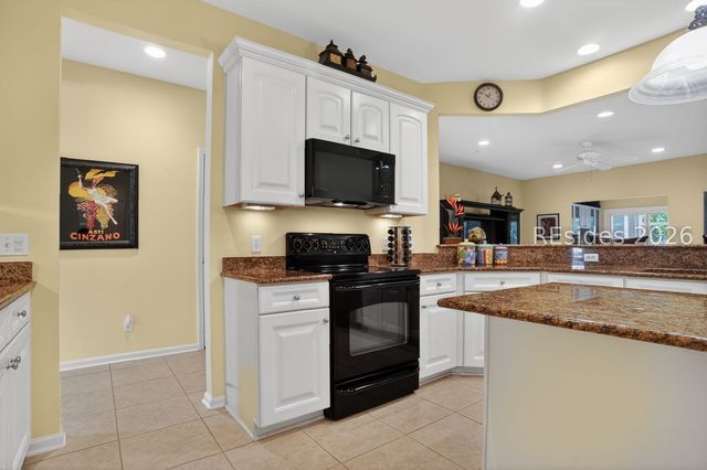 6 Raven Glass Ln, Bluffton, SC 29909