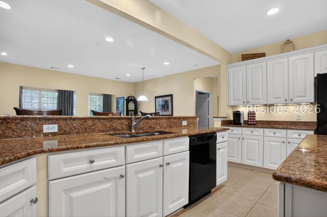 6 Raven Glass Ln, Bluffton, SC 29909