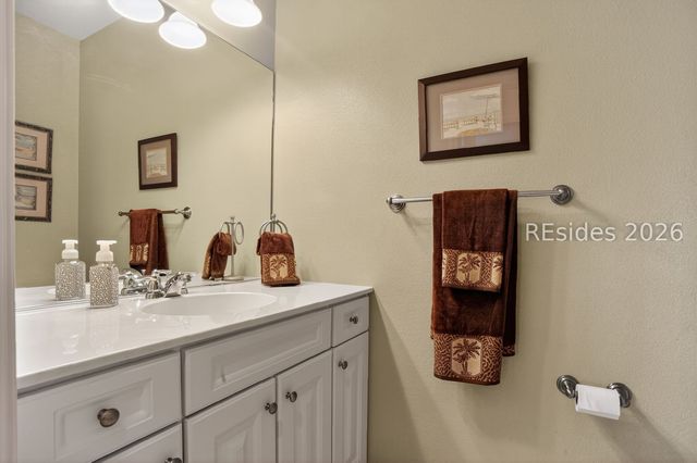 6 Raven Glass Ln, Bluffton, SC 29909