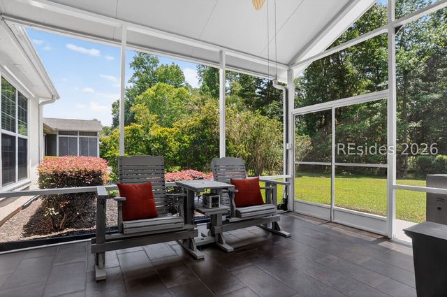 6 Raven Glass Ln, Bluffton, SC 29909