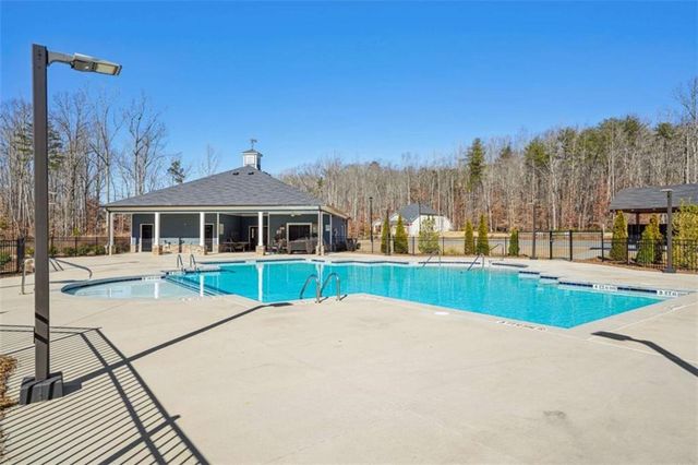 16 Beech Lane, Dawsonville, GA 30534