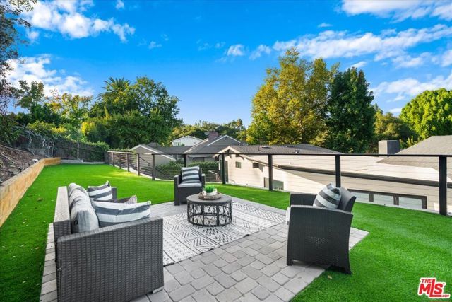 3873 Royal Woods Drive, Sherman Oaks, CA 91403