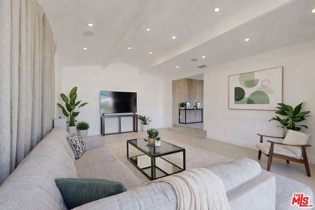 3873 Royal Woods Drive, Sherman Oaks, CA 91403