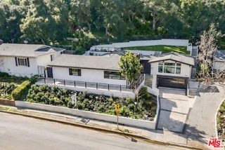 3873 Royal Woods Drive, Sherman Oaks, CA 91403