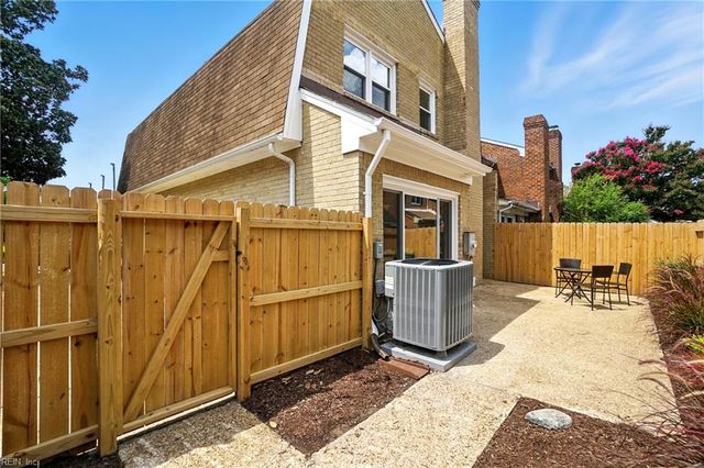 4010 Richard Lee CT, Virginia Beach, VA 23452