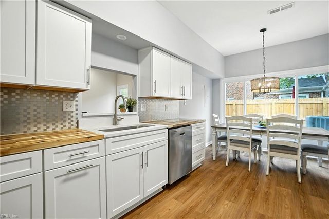 4010 Richard Lee CT, Virginia Beach, VA 23452